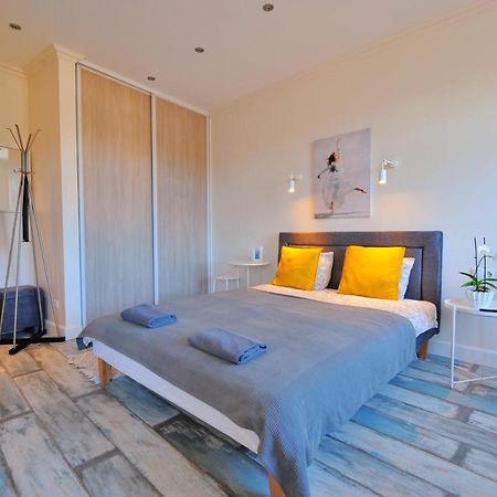 Gertrudes Residence Stay In Light-Filled Studio Apartment In Central ריגה מראה חיצוני תמונה